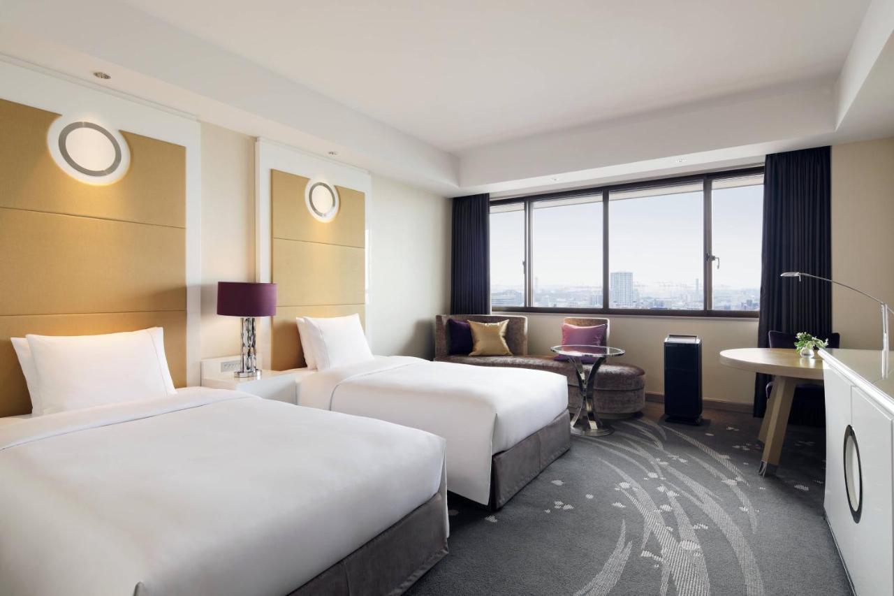 King or Twin Room Smoking